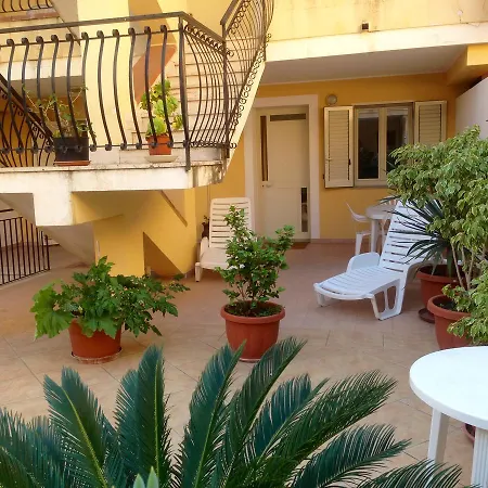 Colapesce Apartment *